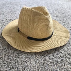 Calvin Klein hat